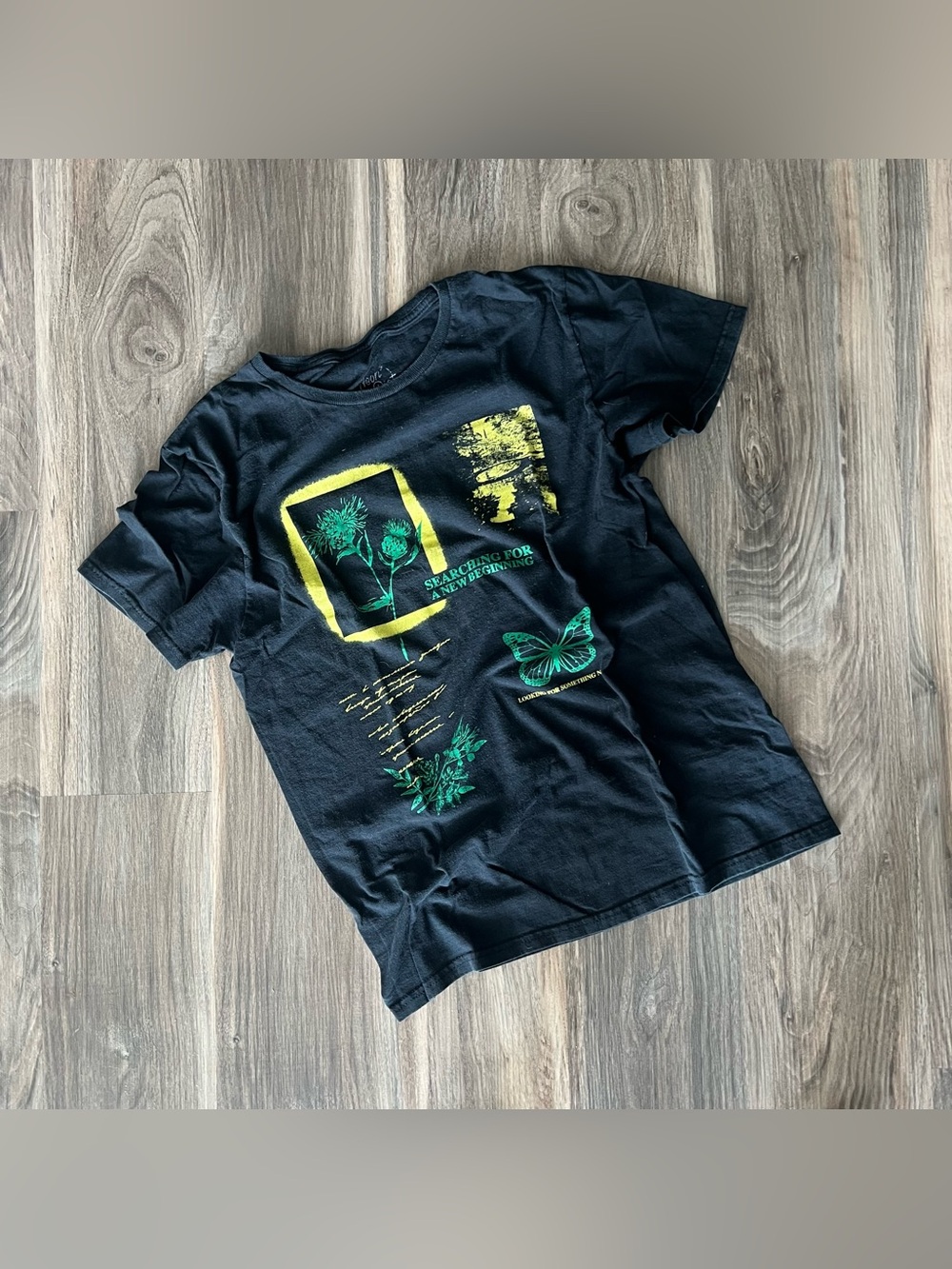 Nature Graphic Tee with Yellow & Green Print